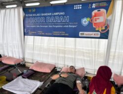 Kepala Rutan Sukadana Ikuti Donor Darah Hari Bakti Kemenimipas ke-1 di Rutan Kelas I Bandar Lampung