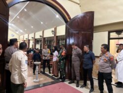 Jelang Natal, Kepala Rutan Sukadana Ikut Patroli Pengamanan Gereja Bersama Polres Lampung Timur