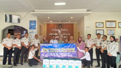 Maknai Ramadhan 1447 H, Lapas Brebes Peduli Lewat Aksi Nyata dengan Bagikan Paket Sembako untuk Keluarga Warga Binaan