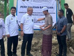 Bantu Korban Banjir di Pidie Jaya, Kakanwil Ditjen Imigrasi Aceh Serahkan Bantuan Sumur Bor IMIPAS Peduli