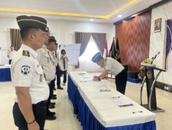 Kepala Lapas Banyuasin Pimpin Penandatanganan Komitmen Bersama Pembangunan Zona Integritas Menuju WBBM