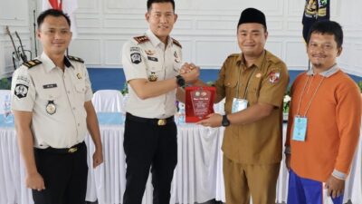 Kalapas Tomi Elyus Struktural Sambut Kunjungan Edukatif dari SMP Ibnu Rusyd ke Lapas Kelas IIA Kotabumi