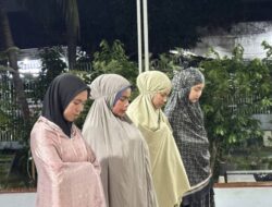 Syahdunya Malam Kedua Ramadan, Kalapas Ike Rahmawati dan Warga Binaan Berbaur Dalam Tarawih dan Lantunan Ayat Suci