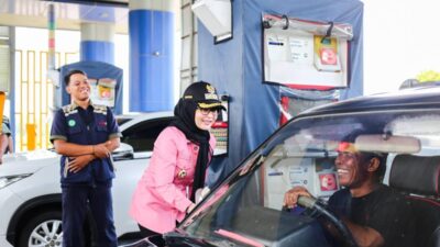 Bupati Nanda Indira Cek Kesiapan Pos Pengamanan Arus Mudik Lebaran, Pelayanan Pemudik Jadi Prioritas