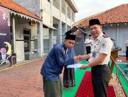 Kepala Lapas Brebes Serahkan Remisi Khusus Warga Binaan, Satu Napi Langsung Bebas