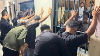 Upaya Deteksi Dini, Kepala KPLP Lapas Gunung Sugih Pimpin Razia Blok Hunian Malam Ini