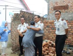 Best Moment dan Picture Of The Year, Merangkul Harapan dan Bangun Kepercayaan untuk Hadirkan Kepedulian Melalui Bedah Rumah di Lorok Pakjo Palembang