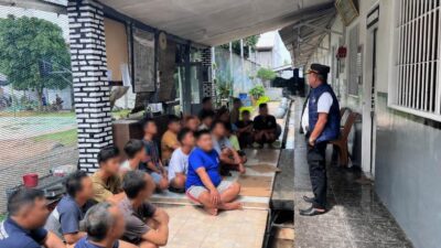 Deteksi Dini Gangguan Kamtib, Kalapas Narkotika Bandar Lampung Turun Langsung Razia Blok Hunian