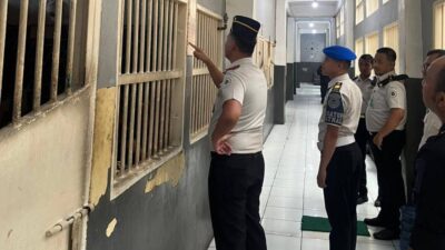 Pastikan Keamanan dan Ketertiban Blok Hunian Tetap Optimal, Kepala Rutan Bandar Lampung Pimpin Daily Inspection