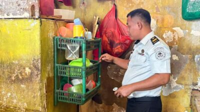 Razia Rutin Blok Hunian Warga Binaan Lapas Muara Teno Terus Dilakukan Guna Deteksi Dini Gangguan Kamtib