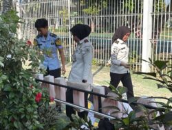 Bagian Dari Deteksi Dini, Kalapas Beserta Jajaran Lapas Kelas I Bandar Lampung Bersihkan Lingkungan Blok Hunian