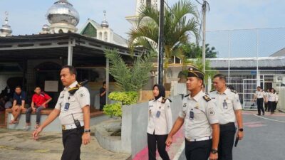 Kepala KPLP Lapas Kelas I Bandar Lampung Pimpin Deteksi Dini untuk Pastikan Petugas Juga Steril dari Barang Terlarang