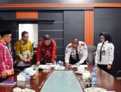 Perkuat Program Kerja Sosial Klien Pemasyarakatan, Bapas Kotabumi dan Pemkab Tulang Bawang Barat Teken Perjanjian Kerja Sama