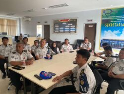 Lapas Karanganyar Ikuti Pengarahan Persiapan Rapat Koordinasi Kementerian Imigrasi dan Pemasyarakatan serta Sosialisasi Kehumasan