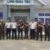 Perkuat Sinergi Penegakan Hukum, Kepala Lapas Muara Tebo Sambut Kunjungan Perdana Kajari Tebo