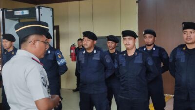 Kepala Lapas Gunung Sugih Beri Arahan kepada Regu Pengamanan Guna Meningkatkan Kewaspadaan