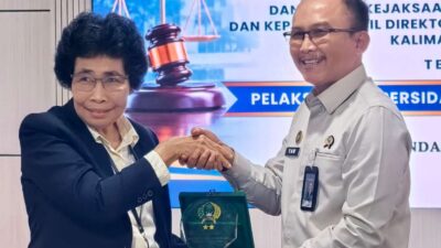 Komitmen Sistem Peradilan yang lebih Effisien, Pengadilan Tinggi Kaltim, Kejati Kaltim dan Kanwil Ditjenpas Kaltim Gelar Penandatanganan Perjanjian Kerjasama Peradilan Elektronik